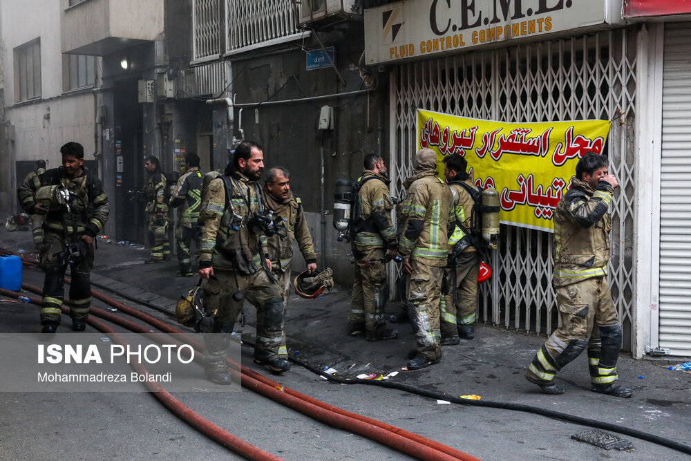 گزارش در حال تکمیل است…
                                آتش‌سوزی در ساختمان ۱۵۳ خیابان طالقانی