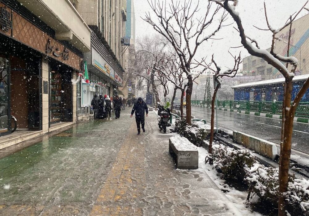 پیش‌بینی برف و یخبندان در تهران صحت دارد؟/ بارندگی‌ها جبران کم‌بارشی‌های گذشته را نمی‌کند